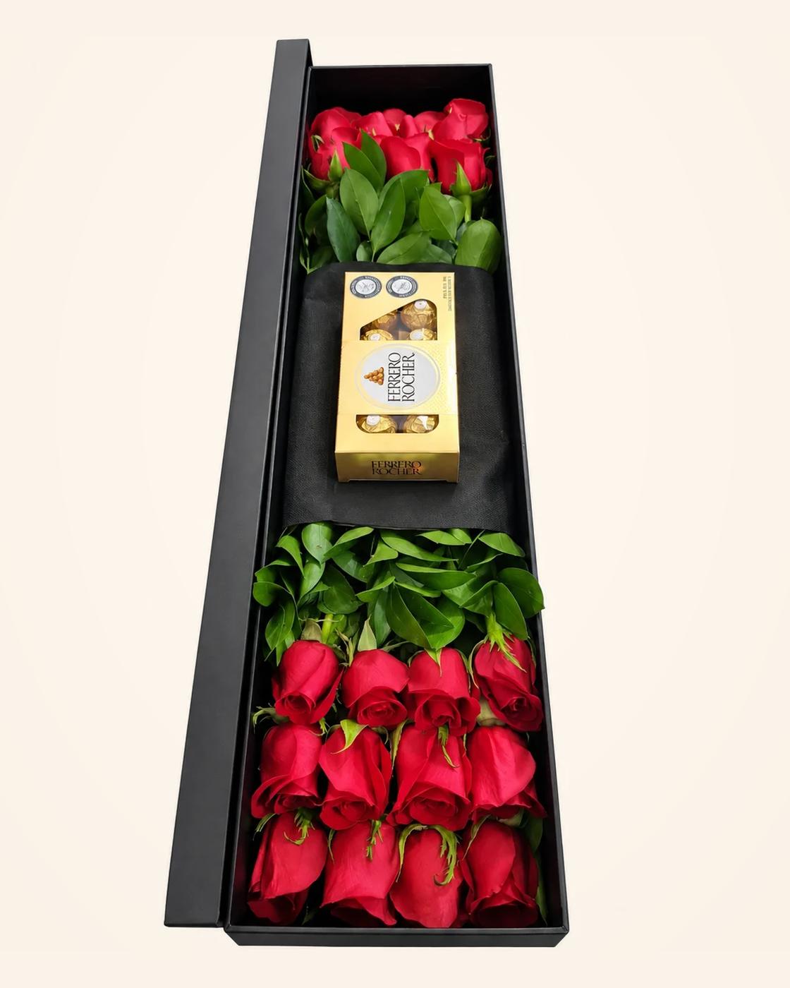 Caja de 24 rosas rojas con Ferrero Rocher x8